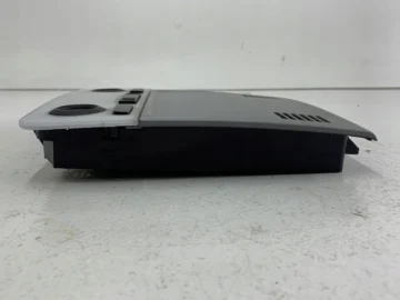 BMW E81 E87 LAMPKA WNĘTRZA OŚWIETLENIE KABINY 9137479 - zdjęcie 4