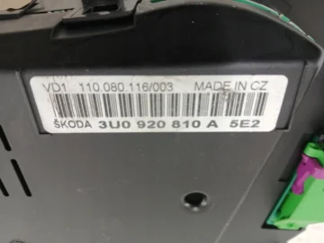 SKODA SUPERB I 1.9 TDI LICZNIK ZEGARY 3U0920810A - zdjęcie 6