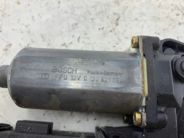 VW PASSAT B5 LIFT SILNICZEK SZYBY PRAWY PRZÓD 0130821694 - zdjęcie 3