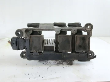 AUDI A6 C5 2.4 CEWKA ZAPŁONOWA 078905104 - zdjęcie 5