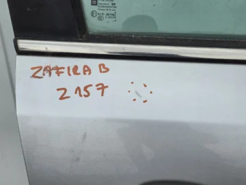 OPEL ZAFIRA B DRZWI PRAWY PRZÓD Z157 - zdjęcie 11
