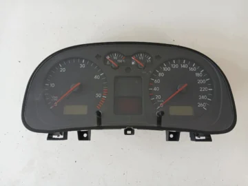 VW GOLF IV 1.9 TDI LICZNIK ZEGARY 1J0920822C