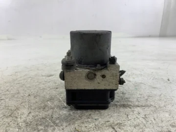 TOYOTA AVENSIS T25 POMPA HAMULCOWA ABS 44510-05040 0265800313 - zdjęcie 2