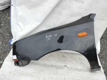 NISSAN MICRA K11 BŁOTNIK LEWY Z11
