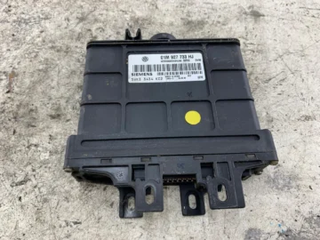 VW GOLF IV 1.6 STEROWNIK SKRZYNI BIEGÓW AUTOMAT 01M927733HJ