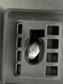 BMW E60 E61 RĄCZKA UCHWYT PODSUFITKI PRZÓD 7033659 - zdjęcie 5