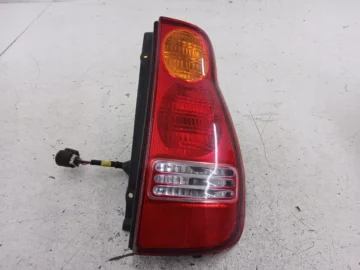 HYUNDAI MATRIX I LAMPA PRAWA TYŁ