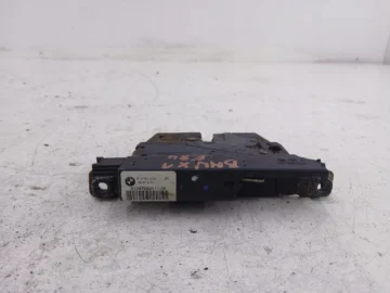 BMW E84 X1 ZAMEK KLAPY BAGAŻNIKA 912781 - zdjęcie 3
