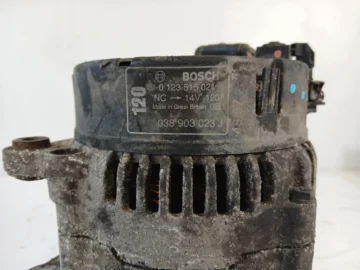 VW GOLF IV BORA LEON I A3 8L 1.9 TDI ALTERNATOR 038903023J 120A - zdjęcie 2