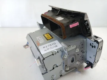 TOYOTA YARIS II RADIO FABRYCZNE CD 86120-0D210 - zdjęcie 6