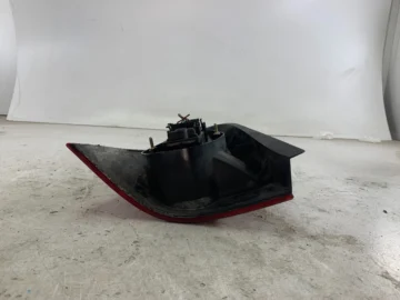 LAMPA TYLNA PRAWA MERCEDES-BENZ KLASA A W168 ULO3310R - zdjęcie 4