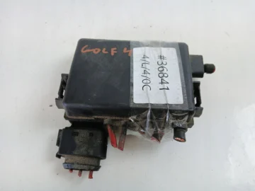 VW GOLF IV SKODA OCTAVIA I SKRZYNKA BEZPIECZNIKÓW 1J0937550AB - zdjęcie 6