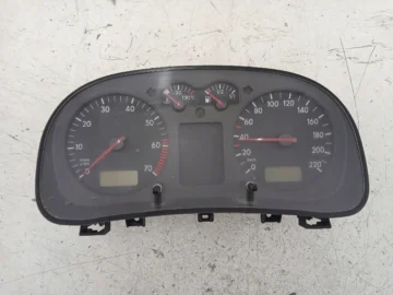 VW GOLF IV 1.4 LICZNIK ZEGARY 1J0920801