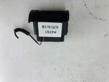 AUDI A4 B5 KRATKA NAWIEWU LEWA PRZÓD 8D1820901A - zdjęcie 7